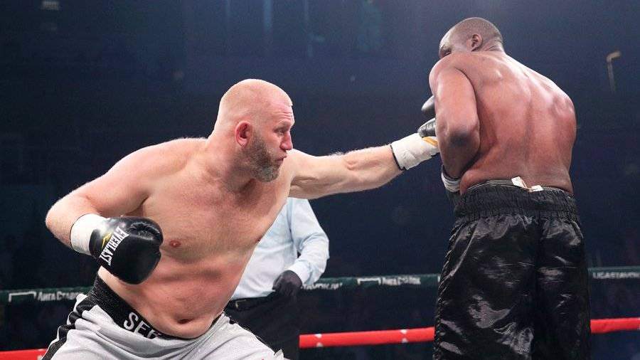 Бой Харитонова и Уильямса на РЕН ТВ посмотрели почти 4 млн